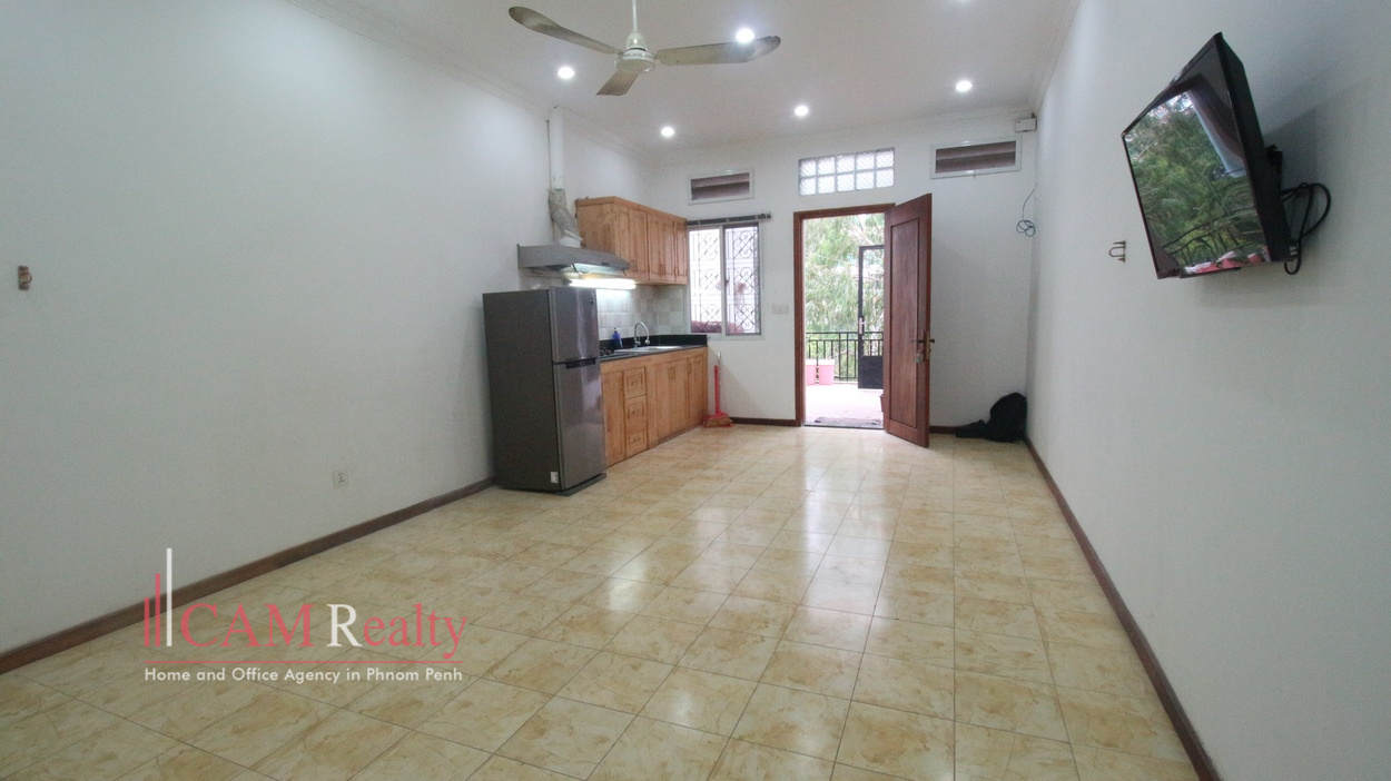 Daun Penh area| Nice fully furnished 2 bedrooms town house for rent in Phnom Penh (3rd floor-no parking)