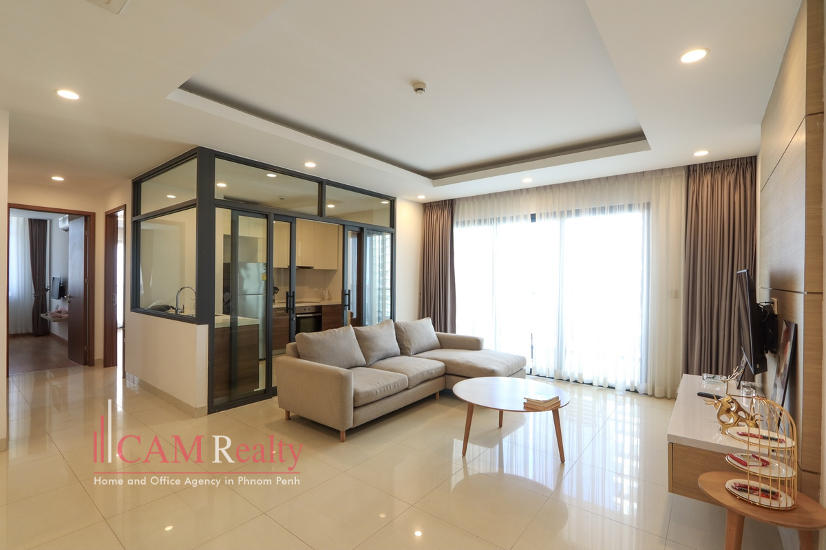 Southern Tonle Bassac area| Modern style 2 bedrooms serviced apartment for rent in Phnom Penh| Rooftop pool & Gym