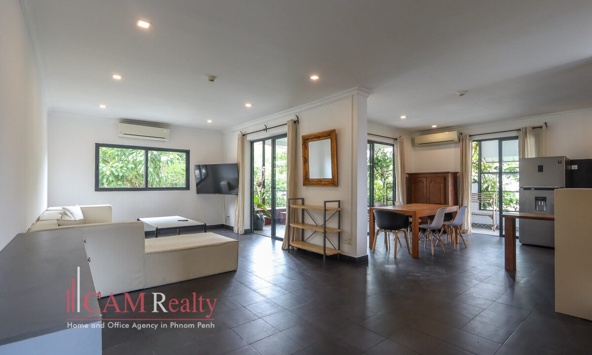 3 Bedroom Duplex Renovated Apartment For Rent in Daun Penh, Phnom Penh