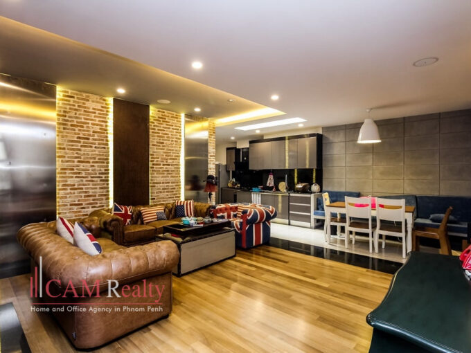 6 bedrooms penthouse serviced apartment for rent in Phnom Penh