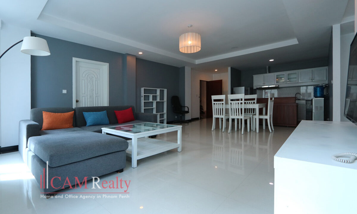 3 bedrooms serviced apartment for rent in Central Market area, Daun Penh, Phnom Penh - N550168