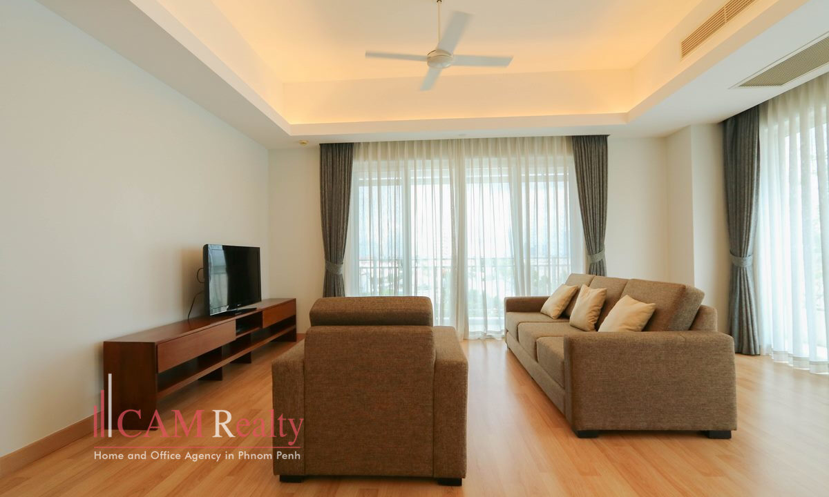 Luxious 2 bedrooms serviced apartment for rent in Chroy Changvar, Phnom Penh - N3222168