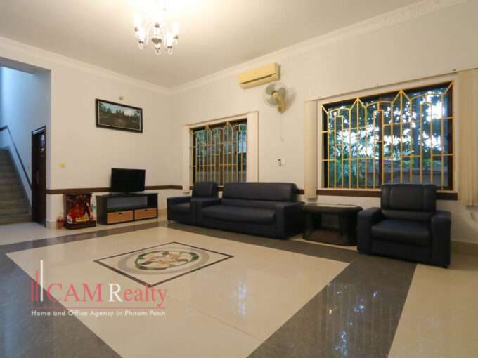 Toul Kork area| 4 bedrooms villa for rent in Phnom Penh