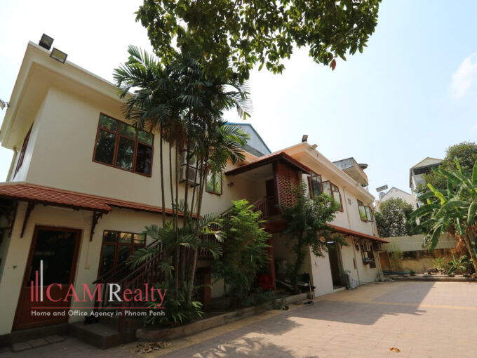 3 bedrooms villa for rent in Beong Tumpoun area - VL3341168 Phnom Penh (2)