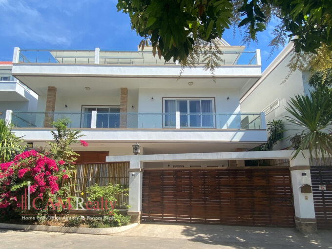 villa for rent in Bassac Garden City, Phnom Penh - VL3312168