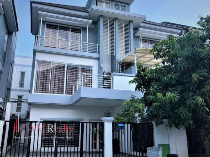 Borey Peng Huot Boeng Snor | 4 bedrooms twin villa for rent in Phnom Penh| Communal swimming pool and gym