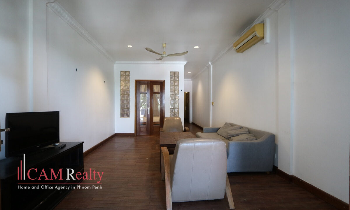 2 bedrooms renovated apartment for rent in Daun Penh - TH1426168 - Phnom Penh