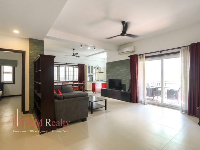 Spacious 3 Bedrooms Apartment For Rent in Tonle Basak