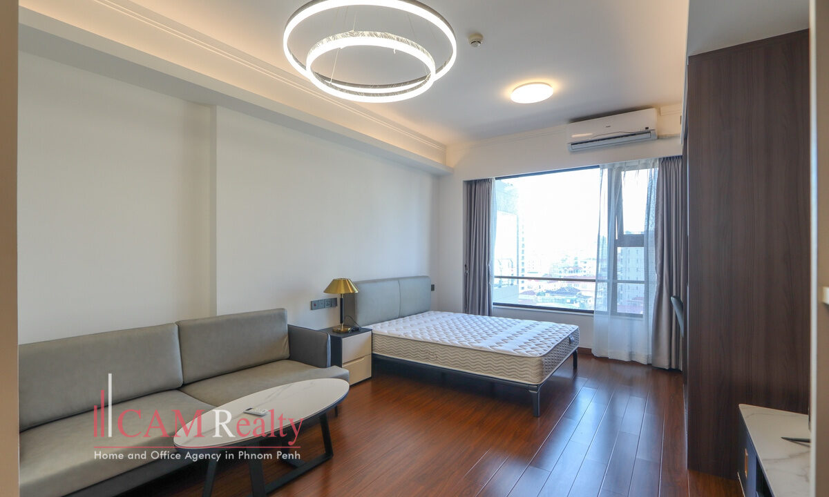 studio condo for rent at Agile Sky Residence -