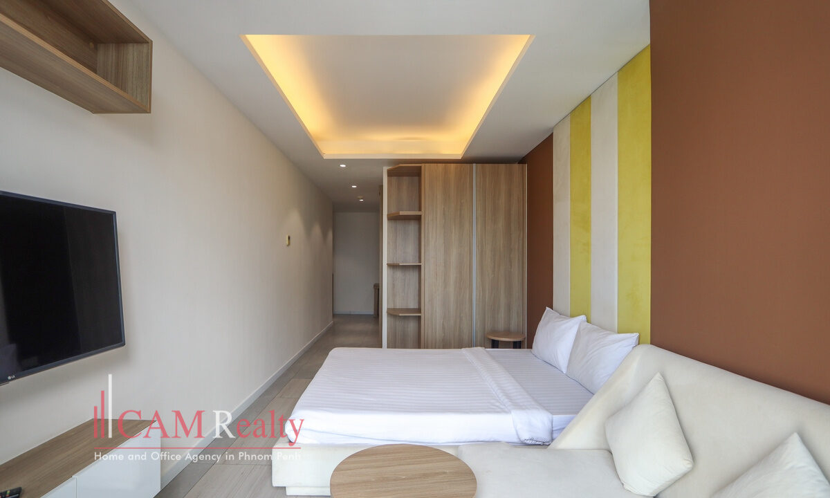 studio condo for rent at The Penthouse Residence - N3519168
