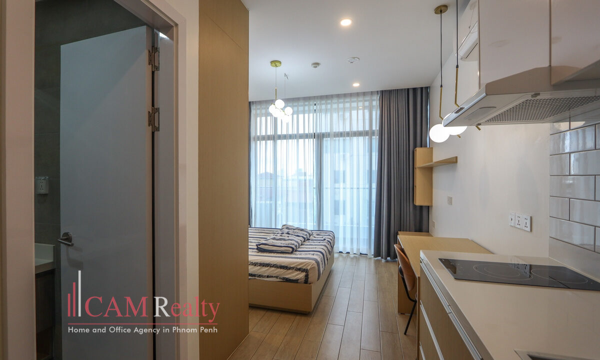 studio condo for rent in Prampir Makara
