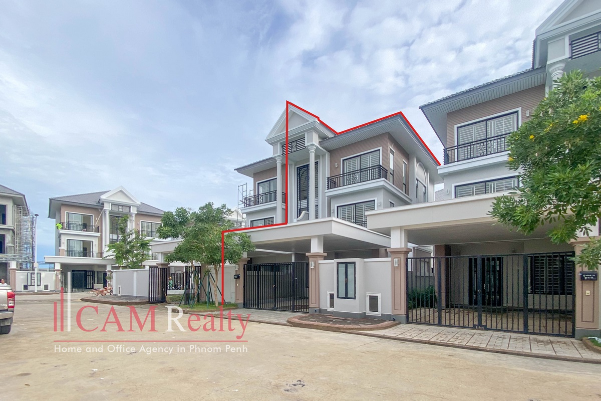 Borey Peng Huoth Boeng Snor | 4 Bedrooms twin villa for sale in Phnom Penh