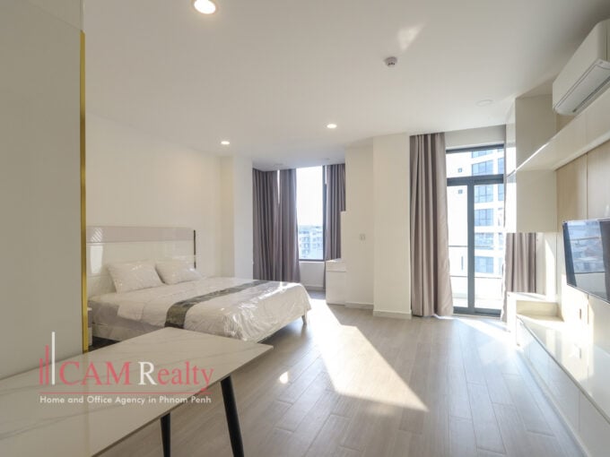 Studio Serviced Apartment For Rent in 7 Makara (Near Olympic Stadium)