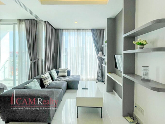 9th Floor 1 Bedroom Condo For Sale in J Tower 1