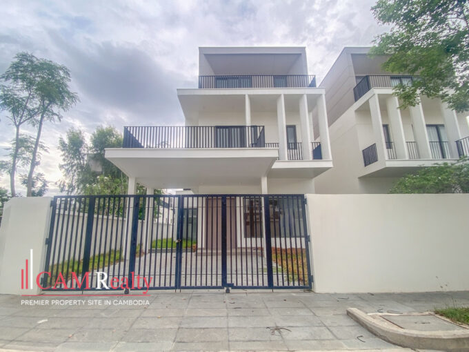 4 Bedroom Corner Villa Klem For Rent in Borey Chankiri – Urbanland