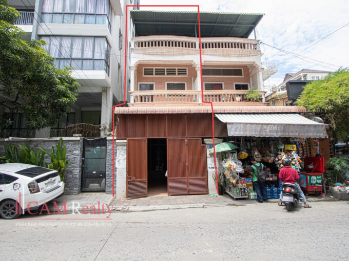 Shophouse For Rent in Tuol Tumpung (Russian Market)