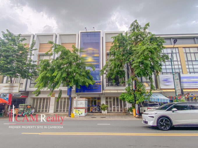 4 Bedrooms Shophouse For Rent In Borey Peng Huoth Boeng Snor.