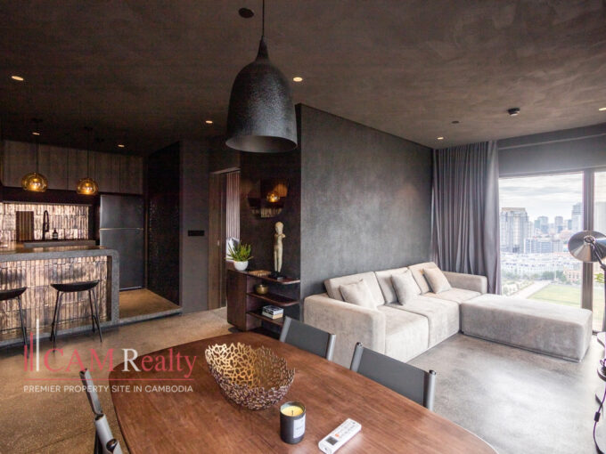 24th Floor Artistic 1 Bedroom Condo For Rent in Vue Aston
