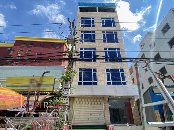 Commercial Building For Rent in Chbar Ampov