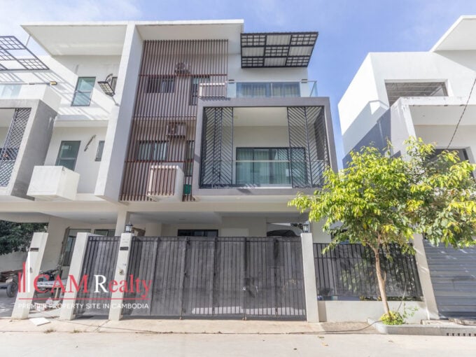 4 Bedrooms Twin Villa For Rent In Borey The Park Villa