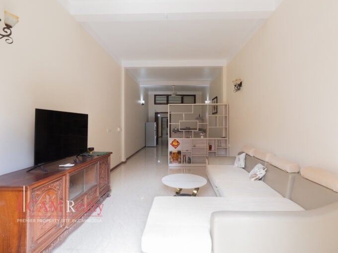 3 Bedrooms Renovated Apartment For Rent | Wat Phnom – Phnom Penh