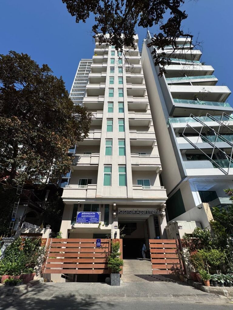 Ratanak - プノンペンサービスアパートメント- カムリアティ不動産会社 Ratanak - プノンペンサービスアパートメント- カムリアティ不動産会社