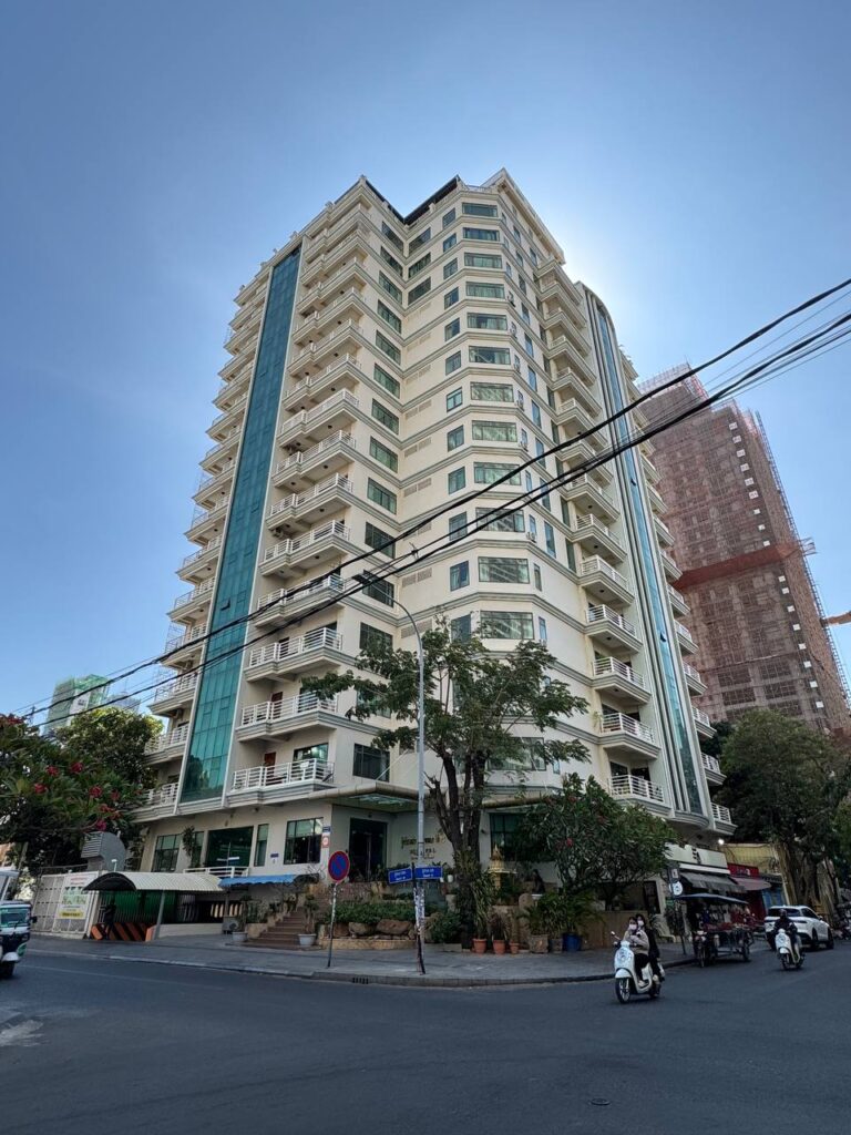 Royal PSL_ プノンペンサービスアパートメント- カムリアティ不動産会社 Royal PSL_ プノンペンサービスアパートメント- カムリアティ不動産会社