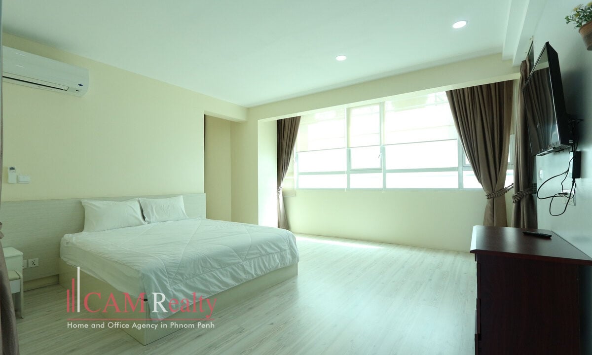 Ratanak Apartment – Serviced Apartment For Rent in BKK1